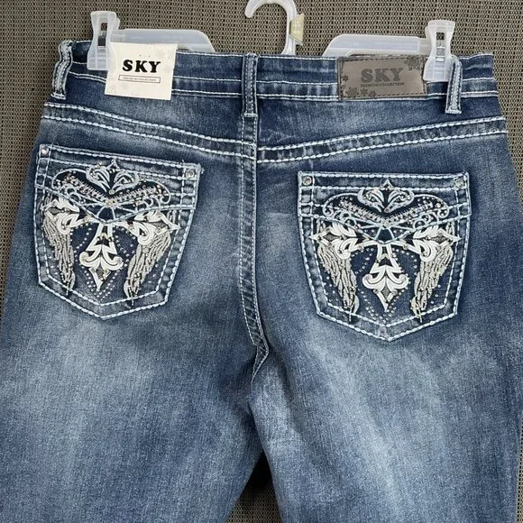 Sky Womens Size 15/16 Blue Super Soft Flare Jeans Denim Embroidered Pockets - Picture 4 of 15